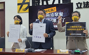 警高層出入招待所 時力籲徐國勇別當「內政布」、應徹查