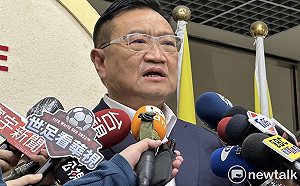 柯文哲痛罵藍綠聯合污錢 議員憤怒反嗆 