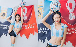 化身阿根廷球迷！「樂天女孩」卉妮大秀一字鎖骨、朝天蹬