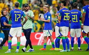 世足／喀麥隆驚奇扳倒巴西  16強隊伍出爐