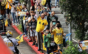 中職／中信兄弟台北大遊行！路邊驚見他也在場