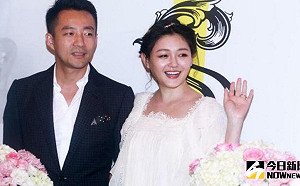 網嗆汪小菲「婚內出軌」！竟釣大S比讚　深夜停戰又刪文