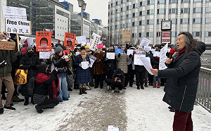 白紙運動蔓延柏林 中國使館外嗆習近平下台