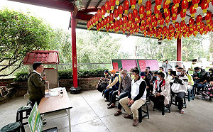 李俊俋再抨擊黃敏惠執政13年嘉市停擺 籲選民出來投票