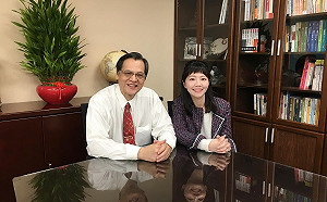 稱陳明通「很快會下台」高嘉瑜貼合照致歉:非針對個人 沒有忘師恩