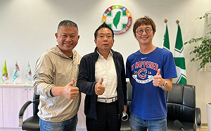 中市議會民進黨團總召何文海勝出 新系議員未投票