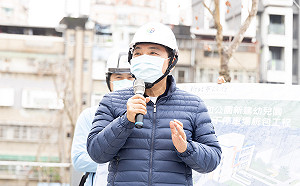 侯友宜視察佳和公園多目標綜合大樓工程