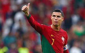 世足／C羅到底會先發嗎？葡國主帥澄清：請放過他