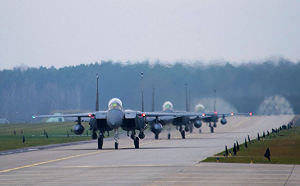 俄烏戰爭又告急 美增6架F-15趕赴波蘭 明言 : 針對「東部」戰線