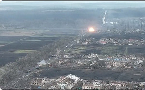 (影)坦克大對決！烏克蘭T-64「一槍解決」俄羅斯T-72