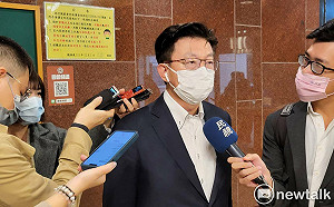 評柯文哲已「3頭空」！綠委酸：他一心想著春秋大夢