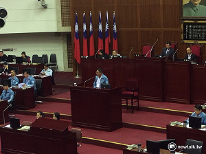 行政院會搶嘸前瞻？ 議員轟柯P鮮少出席
