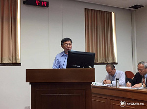 團團包圍國會  柯文哲也被揍了幾拳