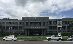 民眾闖枋寮掩埋場空拍直播 環保局這樣說