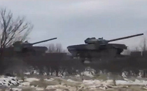 塞爾維亞不忍了!科索沃申請入歐盟 塞坦克、裝甲軍列進逼