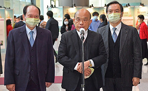 蘇貞昌代薛瑞元道歉：政務官這樣講不好 兩人都有對、錯