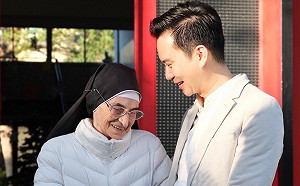 就職前探視90歲趙姆姆修女 準竹北市長鄭朝方：提醒自己初心莫忘