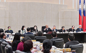 監委關切落實移工人權保障 蘇揆：朝維護勞動人權來努力