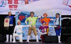 不畏寒冷 新北耶誕平安晚會報佳音溫暖人心