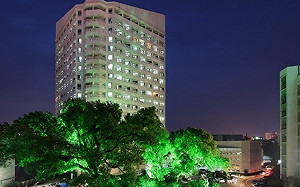 醫療系統崩潰! 浙江台州醫院1400職員陽性 上海華山醫院80%醫護也感染