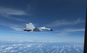 中美戰機危險「逼近」 汪文斌：美方的挑釁行動是南海安全問題根源