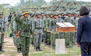 「當兵像夏令營」經濟學人：台灣最大威脅 民眾還沒準備好對抗中國