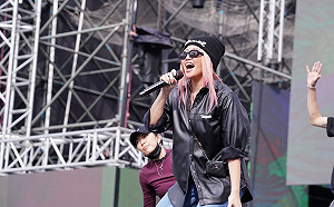 高雄跨年演唱熱力彩排中  市府邀民眾搭捷運最方便