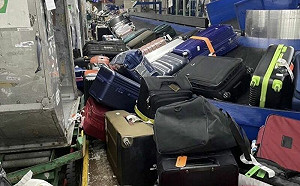 長榮航勤董座第一線搬行李 被員工猛酸「演戲」 長榮回應了！