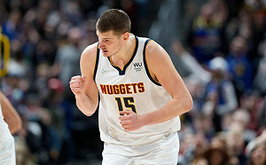 東、西區霸主對決  金塊技高一籌