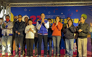 批蔡政府後悔不發現金還稅於民 朱立倫：民眾真的無法接受