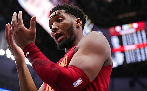 飆分秀後  Mitchell再當致勝功臣