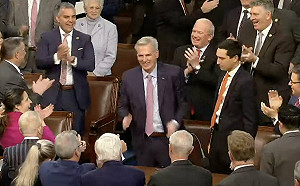 打破164年紀錄 麥卡錫當選眾院議長  參院多數黨領袖：將為美國帶來毀滅性後果