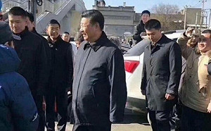 到底誰抄誰？金正恩、習近平「這姿勢」驚人相似 網嘆：偉大領導專屬!