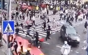 (影) 省委書記是我叔！廣州休旅車衝撞輾人群釀5死13傷 當局詭異急封網