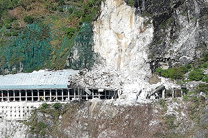 蘇花公路崩塌改道注意！中橫僅「4時段」開放通行