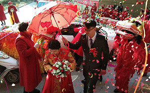 江西女結婚要8千5百萬聘金上熱搜！生一孩就要包1千萬 民眾直呼太極端