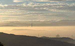 台北被一分為二！鄭明典分享「逆溫層」美照曝成因