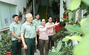 新北醒吾傑出校友創建幸福企業 力誠董座蘇慶福以行善傳家