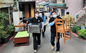 新北幸福小站「來兔吉利」 春節送暖二手家具助弱勢　　