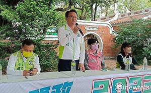 莊競程座談會民眾聲援高嘉瑜王世堅 痛罵民進黨不敢講真話