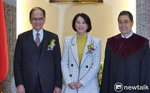 宣示就職立委 王鴻薇：盡快進入戰鬥位置