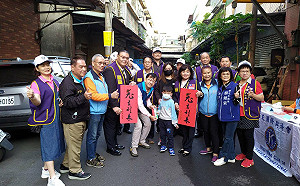 新北新莊區公所攜手雙連基金會 年菜送到家長輩過好年 