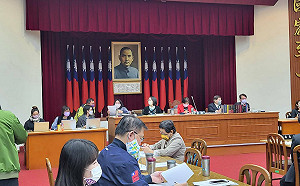 立院審發現金條例》柯建銘：年前發天方夜譚　曾銘宗盼19日三讀