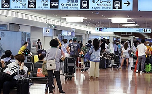 年收千萬日幣才能出國？日本街道上的中國人都是有錢人 