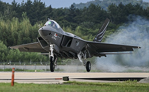 南韓媒體：自研KF-21獵鷹式戰機 首次成功進行超音速飛行
