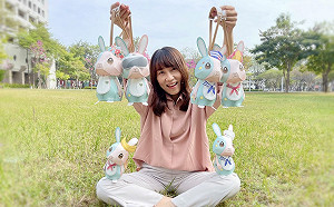 高雄燈會移師蓮池潭  1/26發放限量「雄meet兔」小提燈