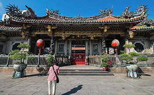 春節拜拜注意！龍山寺周邊交管範圍、時間這裡看