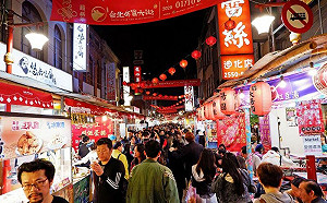 新手快看！全台6大年貨大街盤點