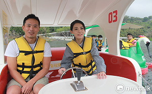 過年走春來新竹！高虹安帶你坐天鵝船遊青草湖、大玩咖啡拉花