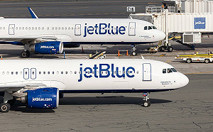 一周內第2次！美甘迺迪機場2客機起飛前擦撞